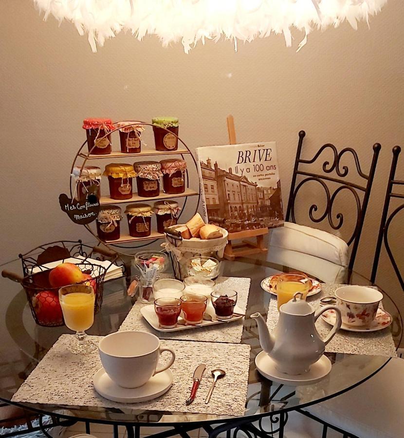 Chambre Climatisee Au Coeur De Brive Avec Televiseur Connecte Wifi Netflix Exteriör bild